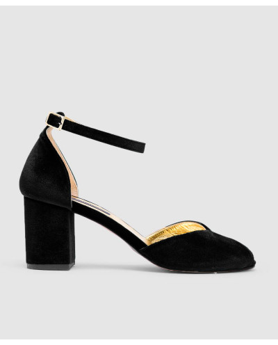 SANLUCAR BLACK VELVET SANDAL