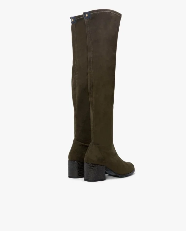 BOTA MOSQUETERA VERDE DE ULTRASUEDE...