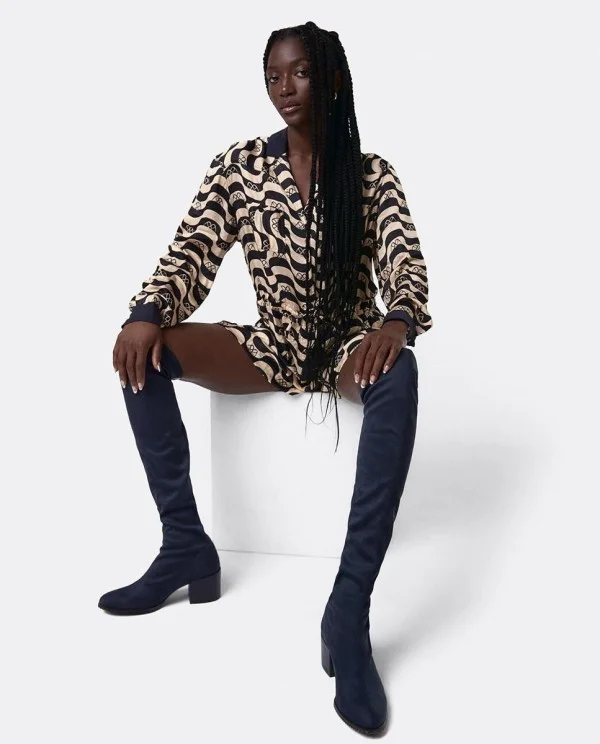 BOTA MOSQUETERA ULTRASUEDE MARINO