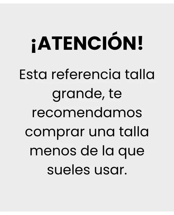 BOTÍN NEGRO DE PIEL CON CORDONES Y...