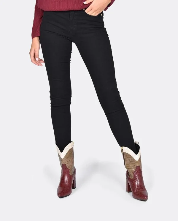 VAQUERO BÁSICO VAQUERO NEGRO