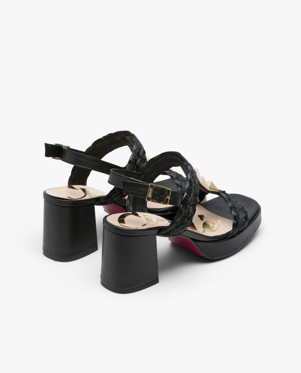 BLACK RAFFIA PYRAMID SANDAL