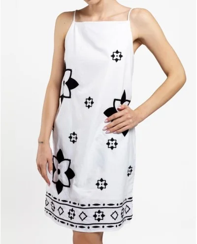 VESTIDO BORDADO CENEFA... 2