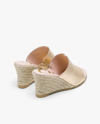 ZUECO CUÑA NAPA METALIZADO ORO 2