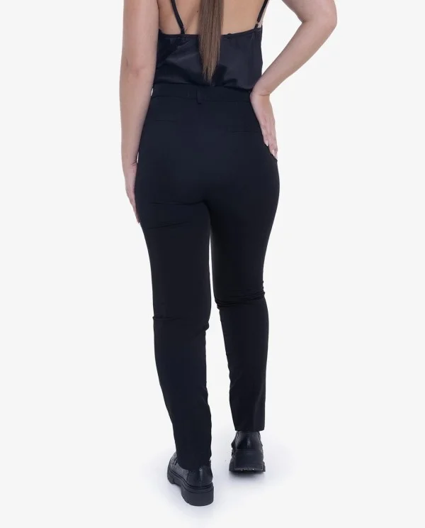 PANTALÓN RECTO NEGRO