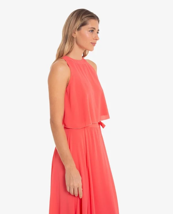 TOP CORAL CON DISEÑO FLUIDO