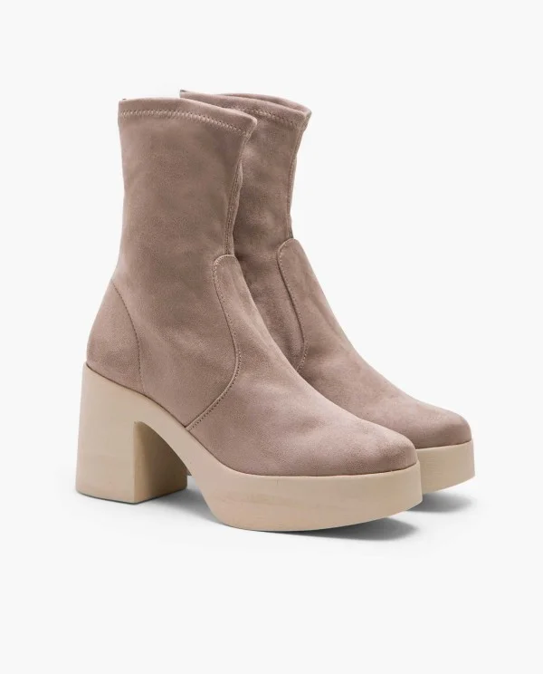 BOTIN PLATAFORMA ULTRASUEDE STRECH VISON