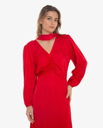 VESTIDO CON DRAPEADO... 2