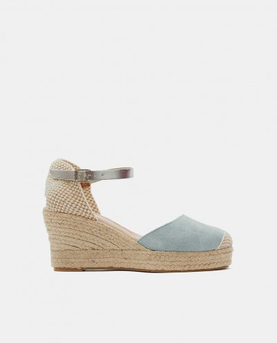 JUTE WEDGE WITH LIGHT BLUE...