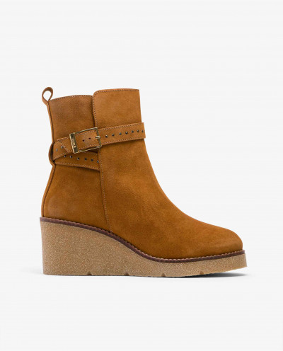 SUEDE LEATHER WEDGE ANKLE BOOT